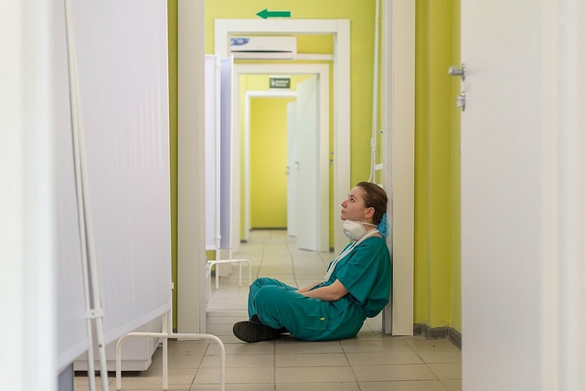 csm Pflege Nurse Vladimir Fedotov Unsplash 51d8f058ac